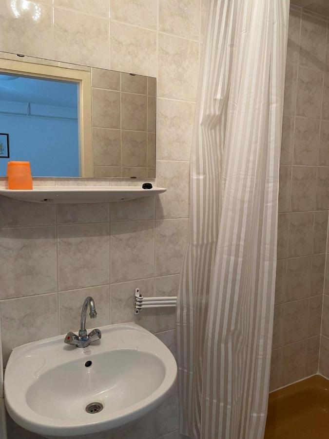 Birta Apartman Hajdúszoboszló Buitenkant foto
