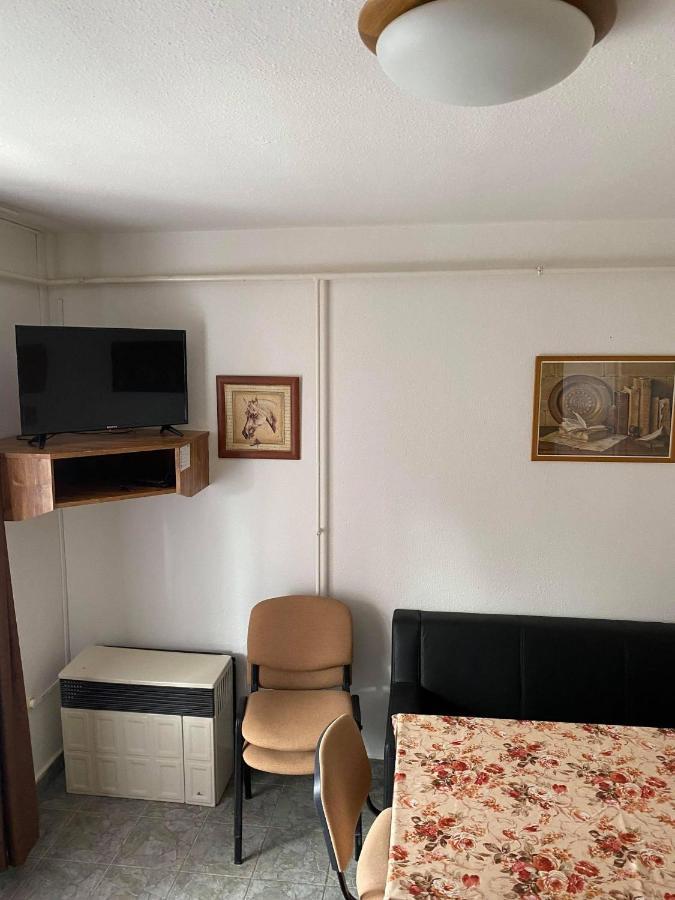 Birta Apartman Hajdúszoboszló Buitenkant foto